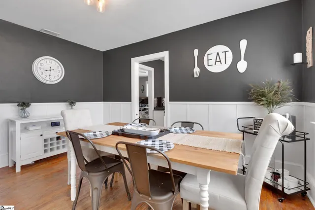 $175,000 | 330 Poplar Street, Clinton, SC 29325