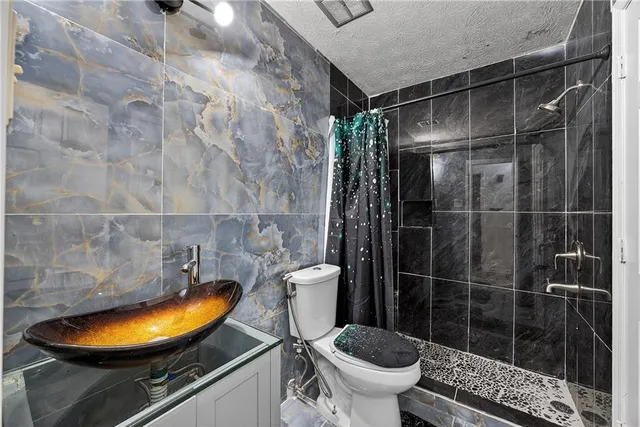 $480,000 | 4673 Arrowhead Trail Southwest, Lilburn, GA 30047