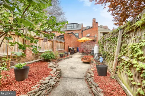 $399,950 | 111 West Barre Street, Baltimore, MD 21201