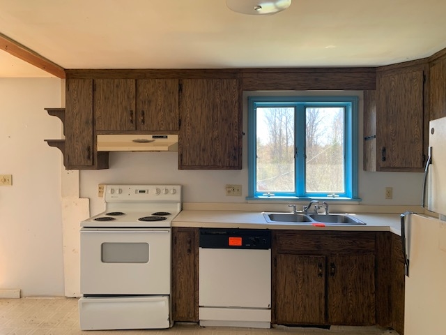 399 Pleasant Valley Road Wolfeboro, NH 03894 - Photo 8 of 21