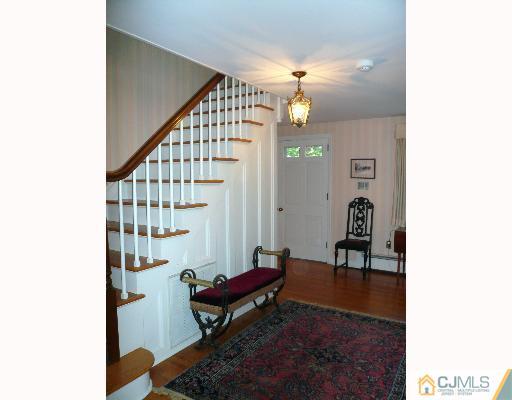 222 Dey Road Cranbury, NJ 08512 - Photo 5 of 6 Gallery Image 5