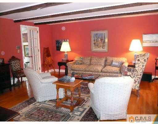 222 Dey Road Cranbury, NJ 08512 - Photo 6 of 6 Gallery Image 6
