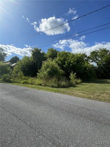 $18,000 | 8573 Church Street, Lyme, NY 13622