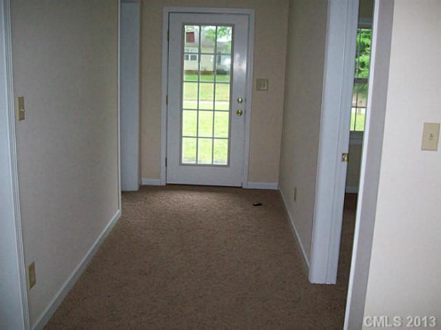 871 State Rd S-29-489 Lancaster, SC 29720 - Photo 5 of 11 Gallery Image 5