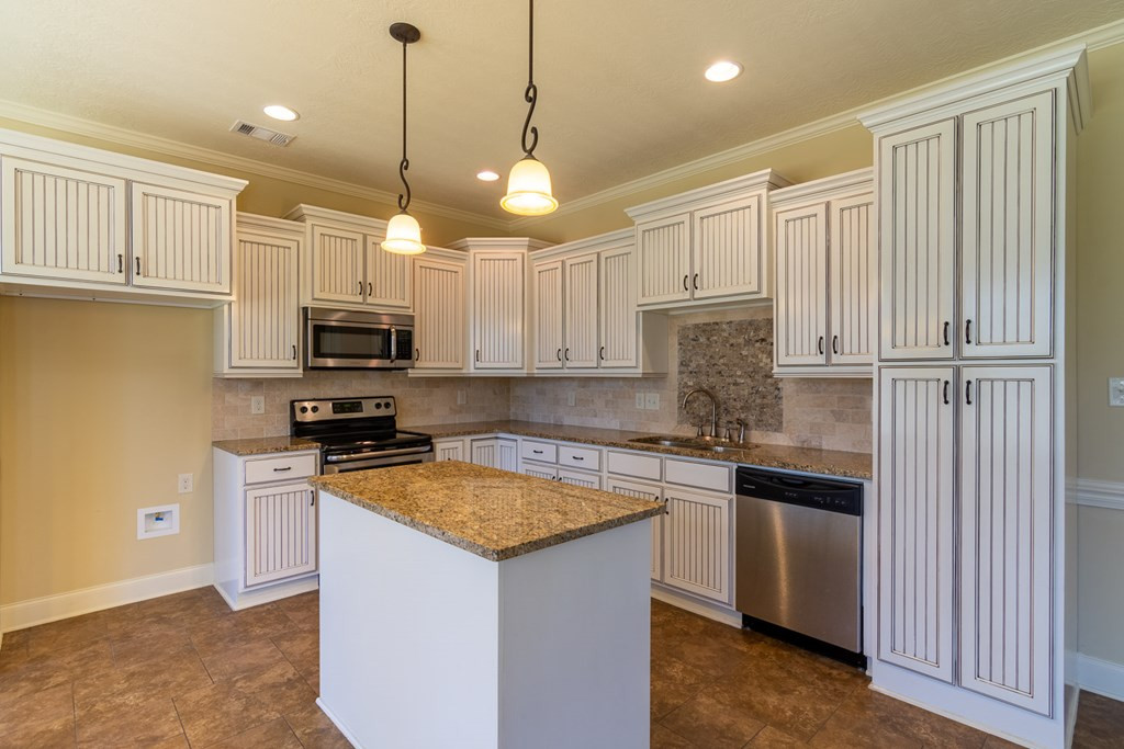 7515 Lucas Avenue Evans, GA 30809 - Photo 6 of 25