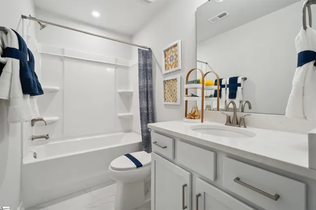 $385,220 | 4033 Francis Spg Way, Inman, SC 29349