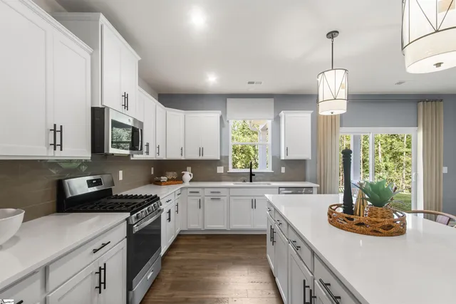 $385,220 | 4033 Francis Spg Way, Inman, SC 29349