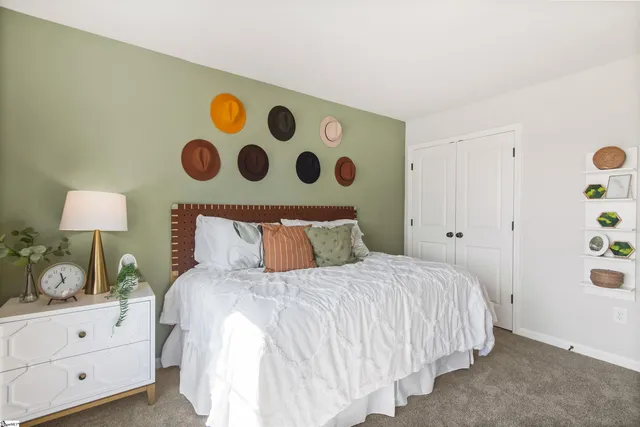 $385,220 | 4033 Francis Spg Way, Inman, SC 29349