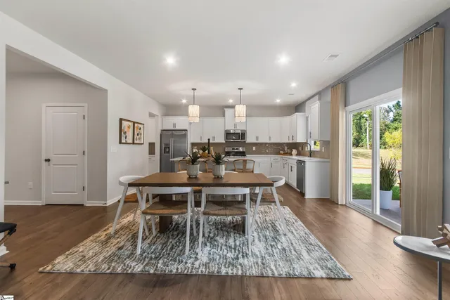 $385,220 | 4033 Francis Spg Way, Inman, SC 29349