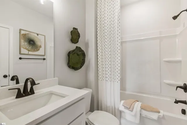 $385,220 | 4033 Francis Spg Way, Inman, SC 29349