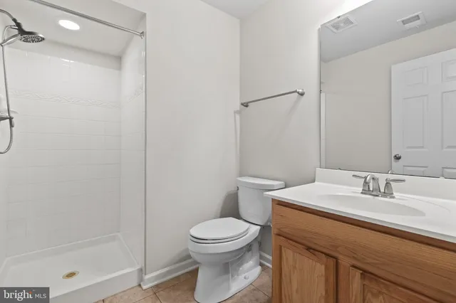 $640,000 | 11505 Highland Farm Court, La Plata, MD 20646