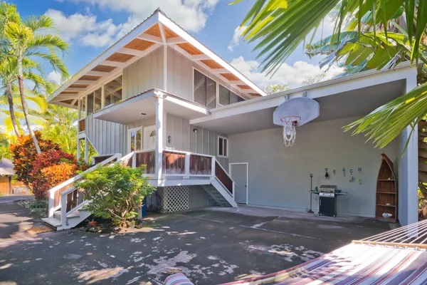 $1,495,000 | 82-6011 Lower Nāpo'opo'o Road, Captain Cook, HI 96704