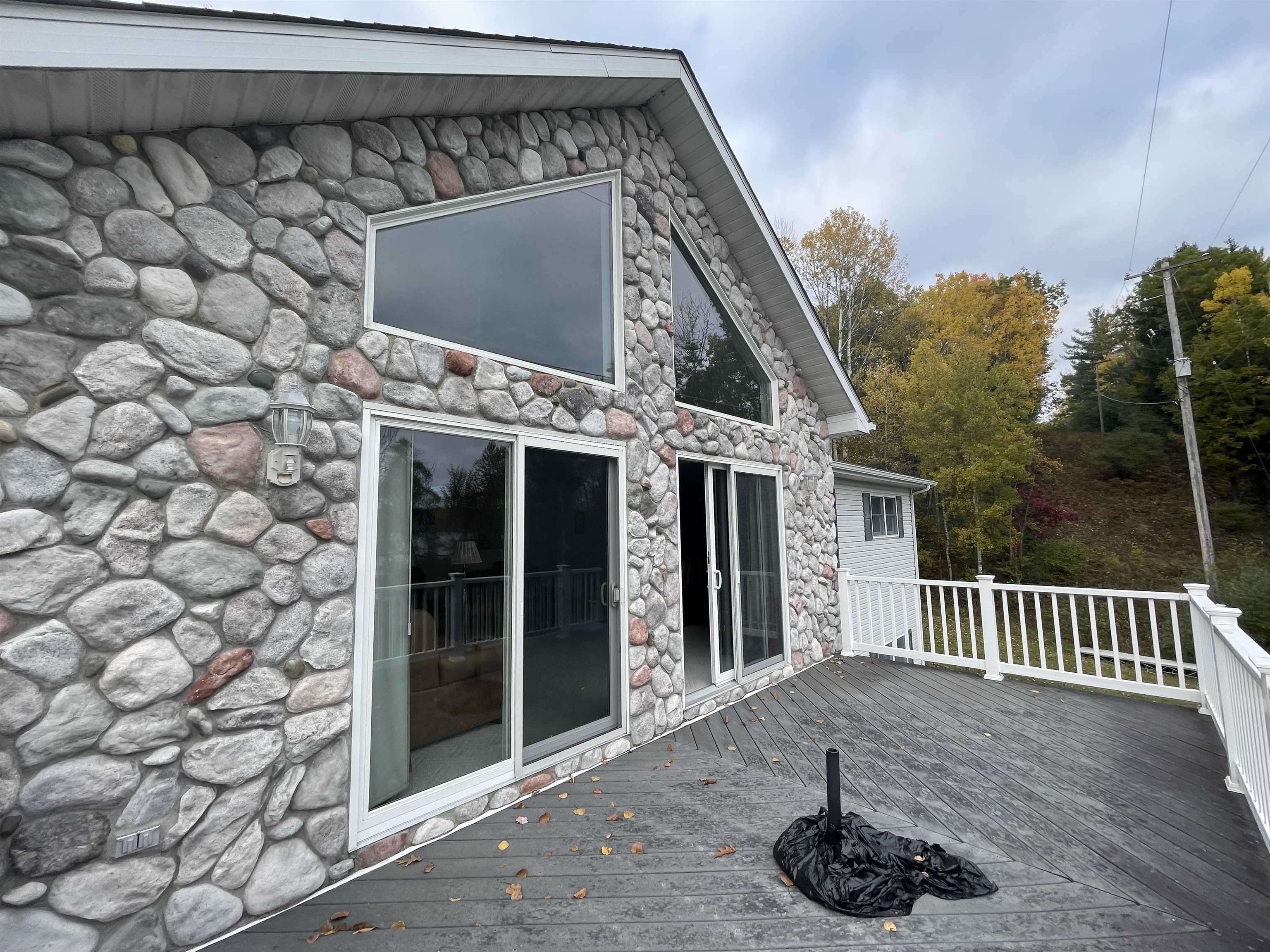 4546 Wonderland Road Hale, MI 48739 - Photo 5 of 33 1916876-4.JPG