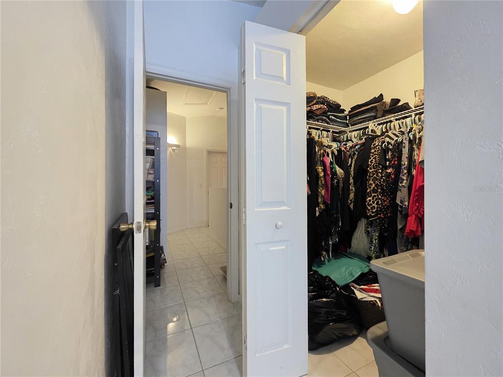 4415 Southwest 34th Street, Unit 410 Gainesville, FL 32608 - Photo 21 of 23