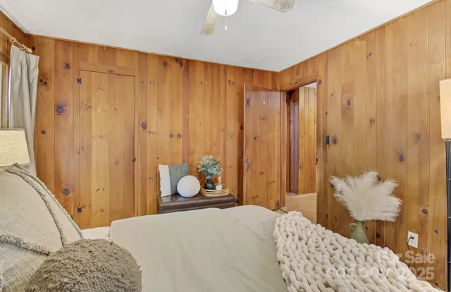 $379,900 | 152 Forest Hill Circle, Brevard, NC 28712