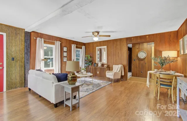 $379,900 | 152 Forest Hill Circle, Brevard, NC 28712