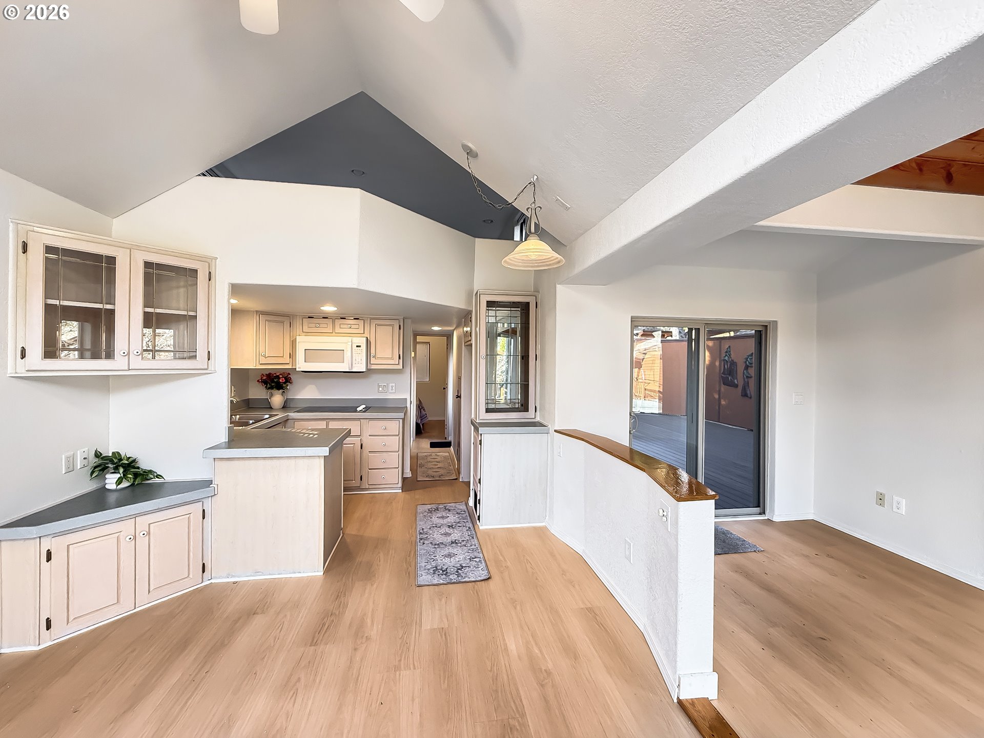 97748 North Bank Chetco River Road, Unit 13 Brookings, OR 97415 - Photo 8 of 16 Dining Room