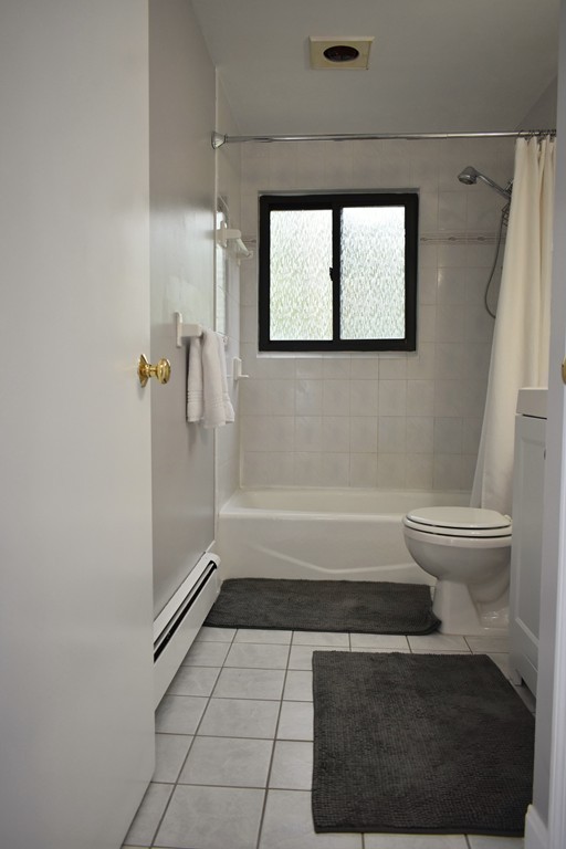 19 Fuller Road, Unit 4 Foxboro, MA 02035 - Photo 9 of 19
