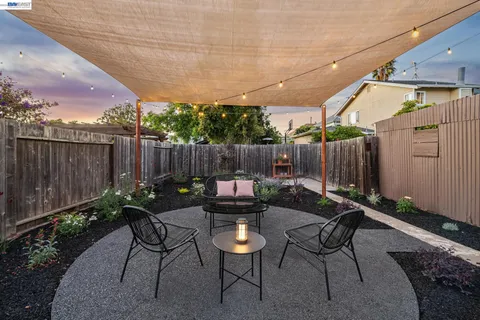 $849,000 | 467 Santa Clara Avenue, Alameda, CA 94501