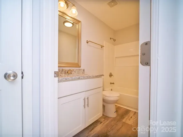 $2,250 | 6162 Cove Creek Drive, Charlotte, NC 28215