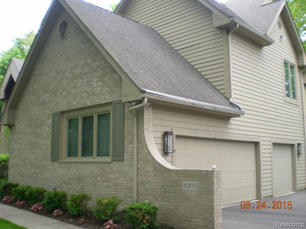 4200 Colonial Court Howell, MI 48843 - Photo 10 of 86 2nd 4200 COLONIAL CT 030 - Copy.jpg