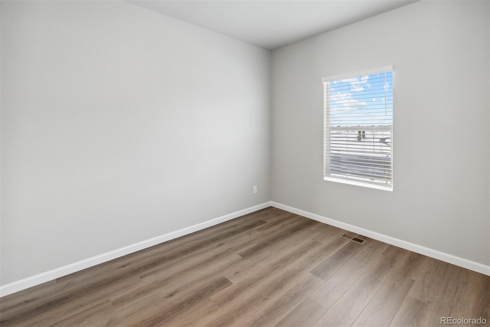 951 Sarah Avenue Fort Lupton, CO 80621 - Photo 9 of 38