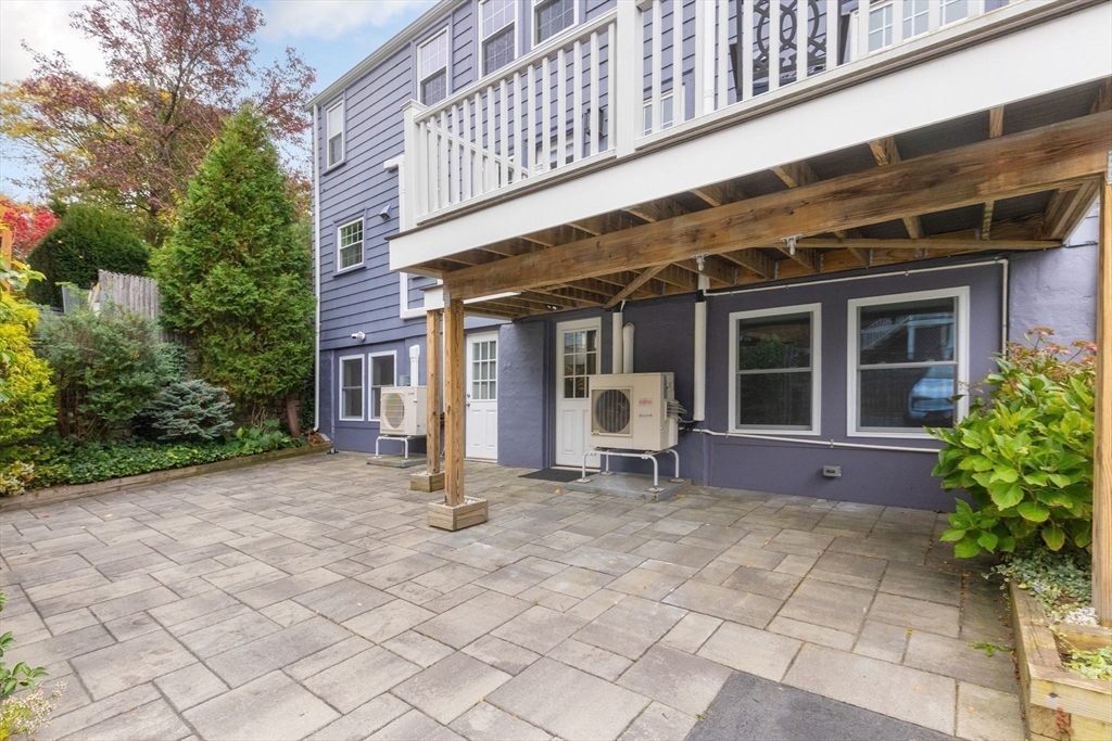 18-20 Northbourne Road, Unit 18 Boston, MA 02130 - Photo 23 of 30