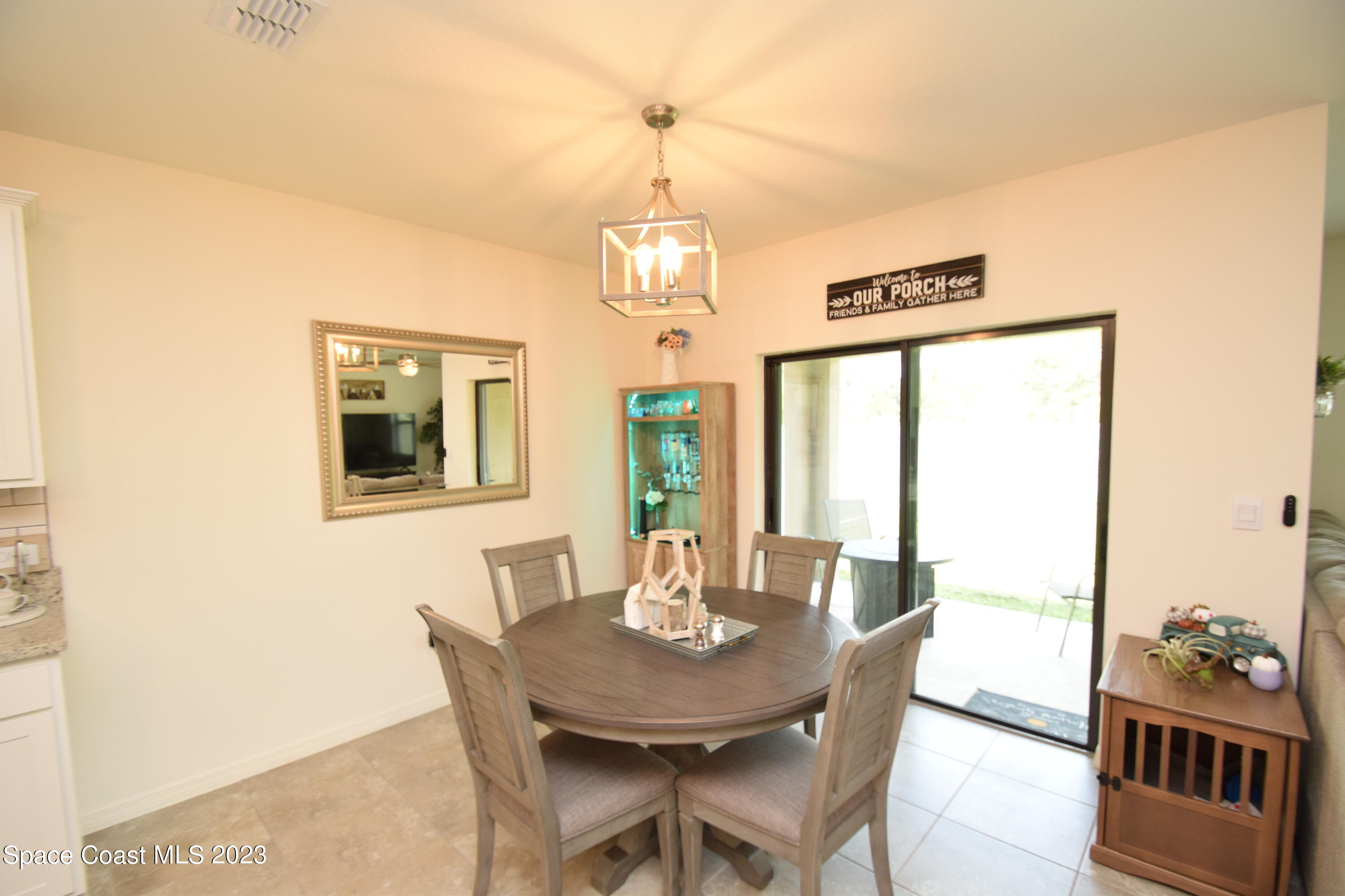 2103 Capital Drive Palm Bay, FL 32909 - Photo 43 of 84 Dining area