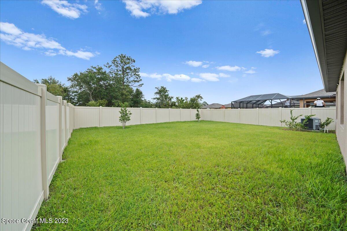 2103 Capital Drive Palm Bay, FL 32909 - Photo 78 of 84 Privacy!