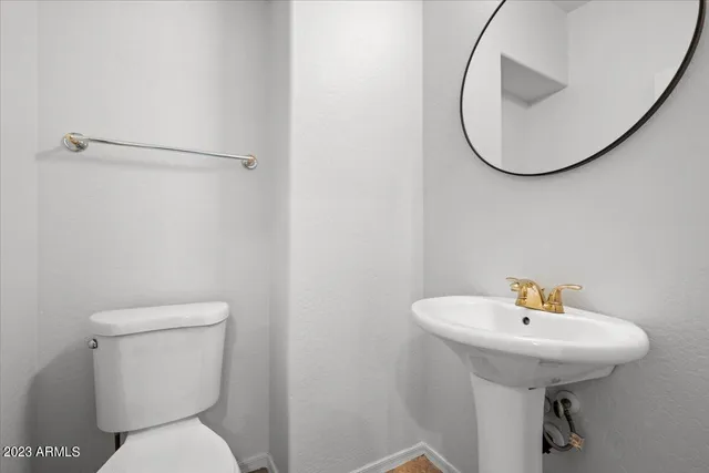 $3,300 | 4411 West Paseo Way, Laveen, AZ 85339