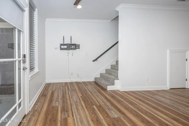 $1,800 | 922 Porter Avenue, Unit 216, Ocean Springs, MS 39564