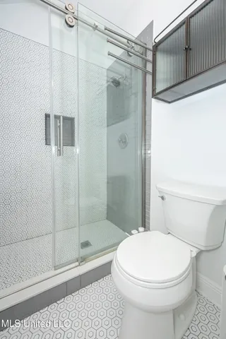 $1,800 | 922 Porter Avenue, Unit 216, Ocean Springs, MS 39564