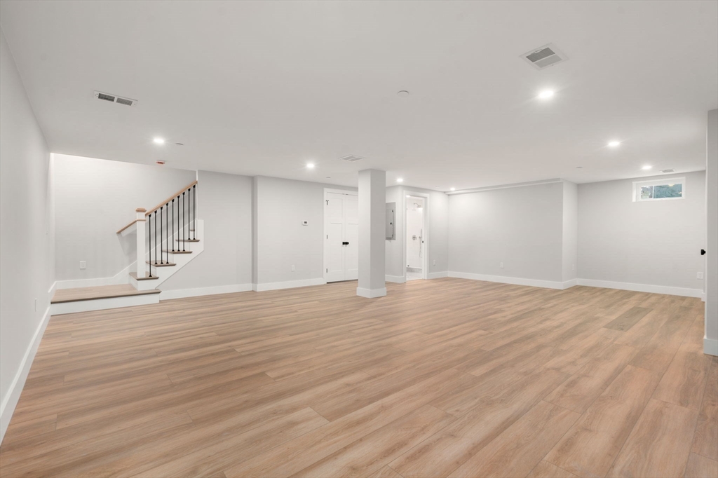 63 Oak Street, Unit B Wellesley, MA 02482 - Photo 20 of 24