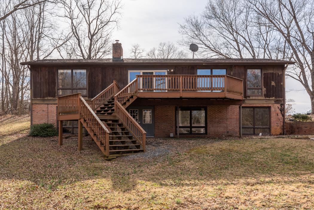 355 Gray Fox Road Mount Sidney, VA 24467 - Photo 4 of 37 Gallery Image 4