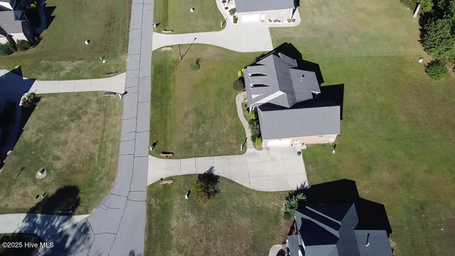 $425,000 | 1876 Kingfisher Court, Nashville, NC 27856