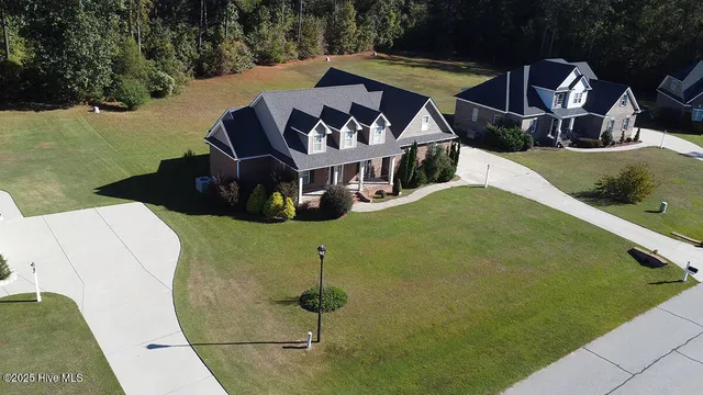 $425,000 | 1876 Kingfisher Court, Nashville, NC 27856