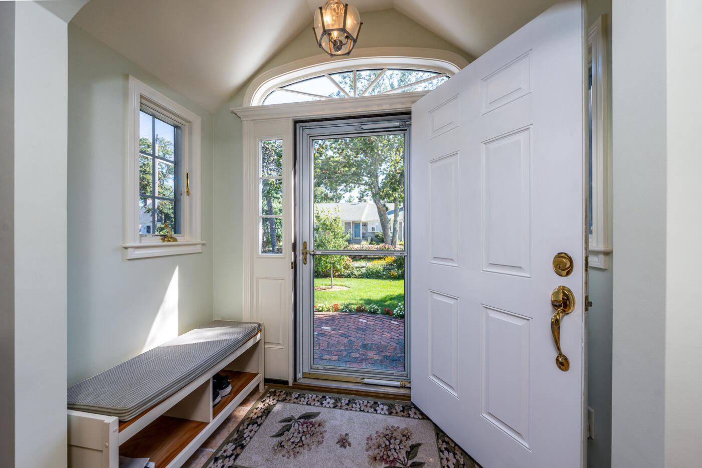 21 Eileen Road Chatham, MA 02633 - Photo 3 of 39 Foyer