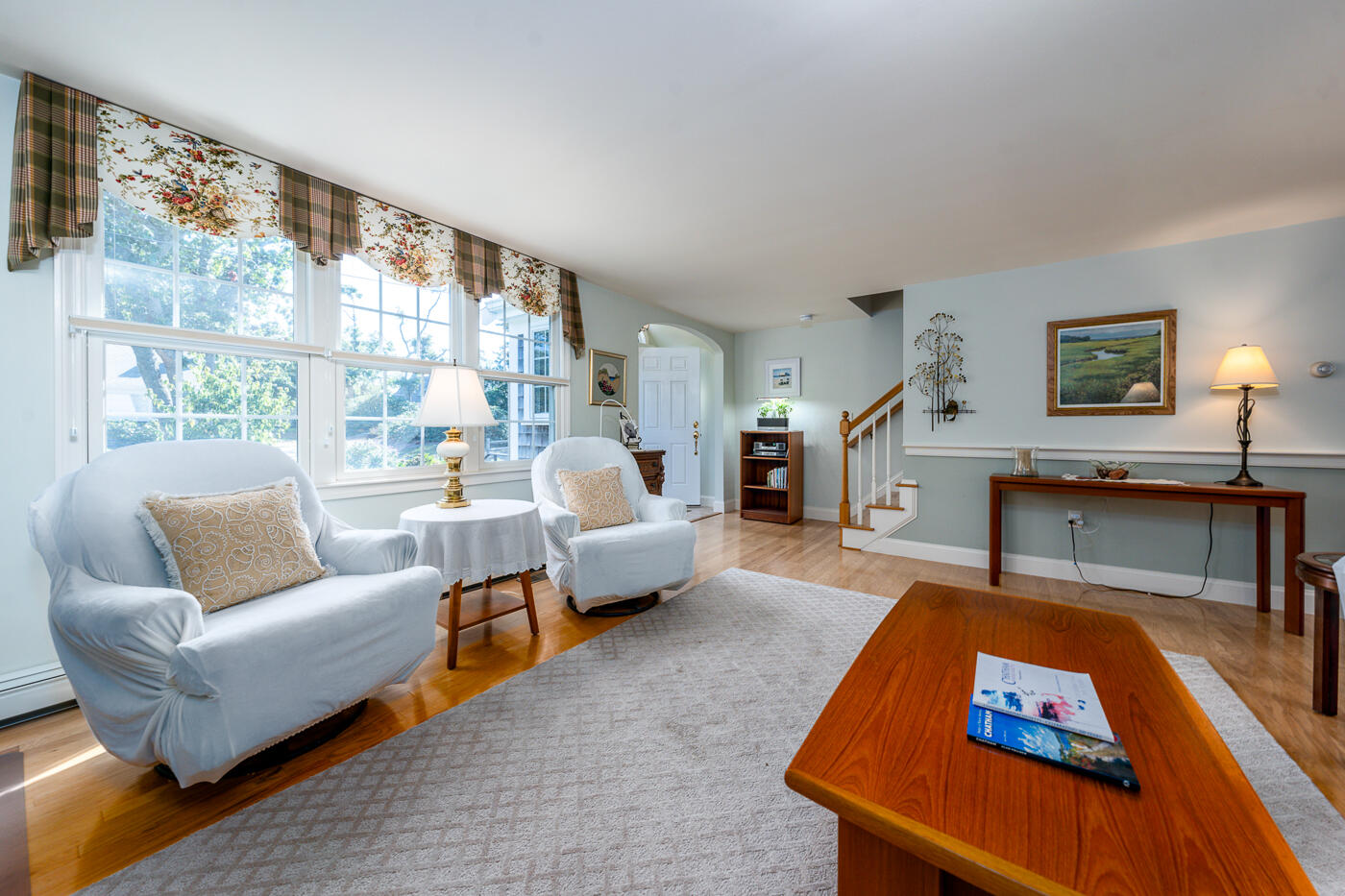 21 Eileen Road Chatham, MA 02633 - Photo 5 of 39 Living Room