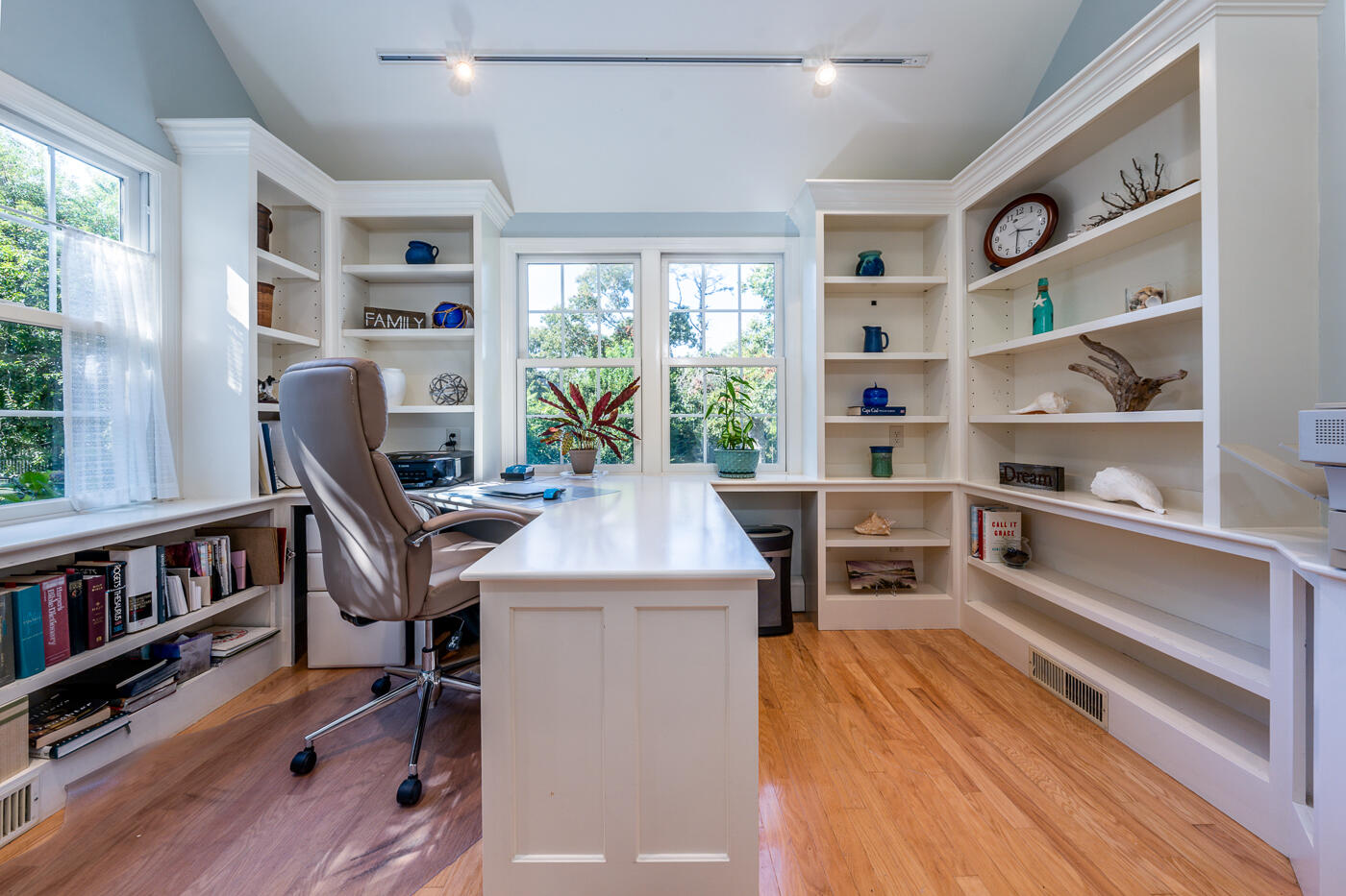 21 Eileen Road Chatham, MA 02633 - Photo 10 of 39 Office