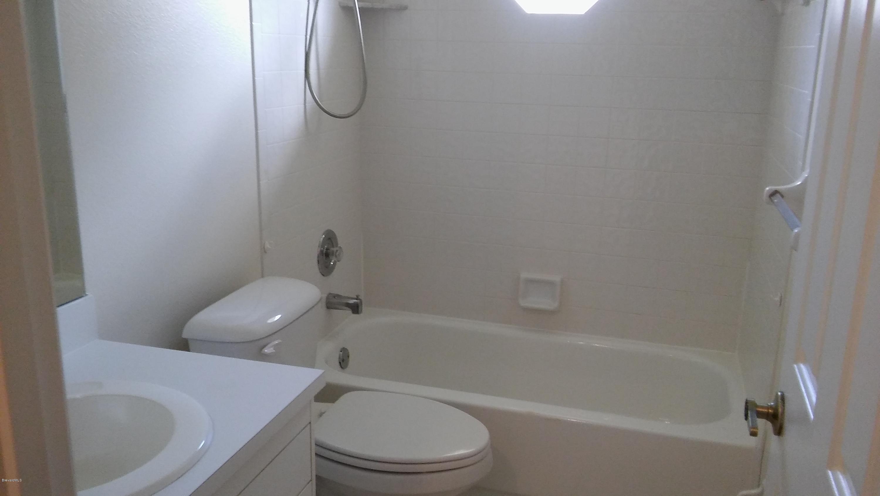 4120 Delespine Road Cocoa, FL 32927 - Photo 8 of 15 Guest Bath(2)