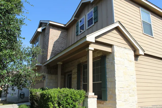 $1,800 | 5706 Sendero Springs, San Antonio, TX 78251