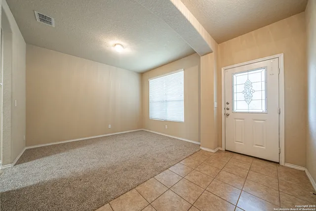 $1,800 | 5706 Sendero Springs, San Antonio, TX 78251