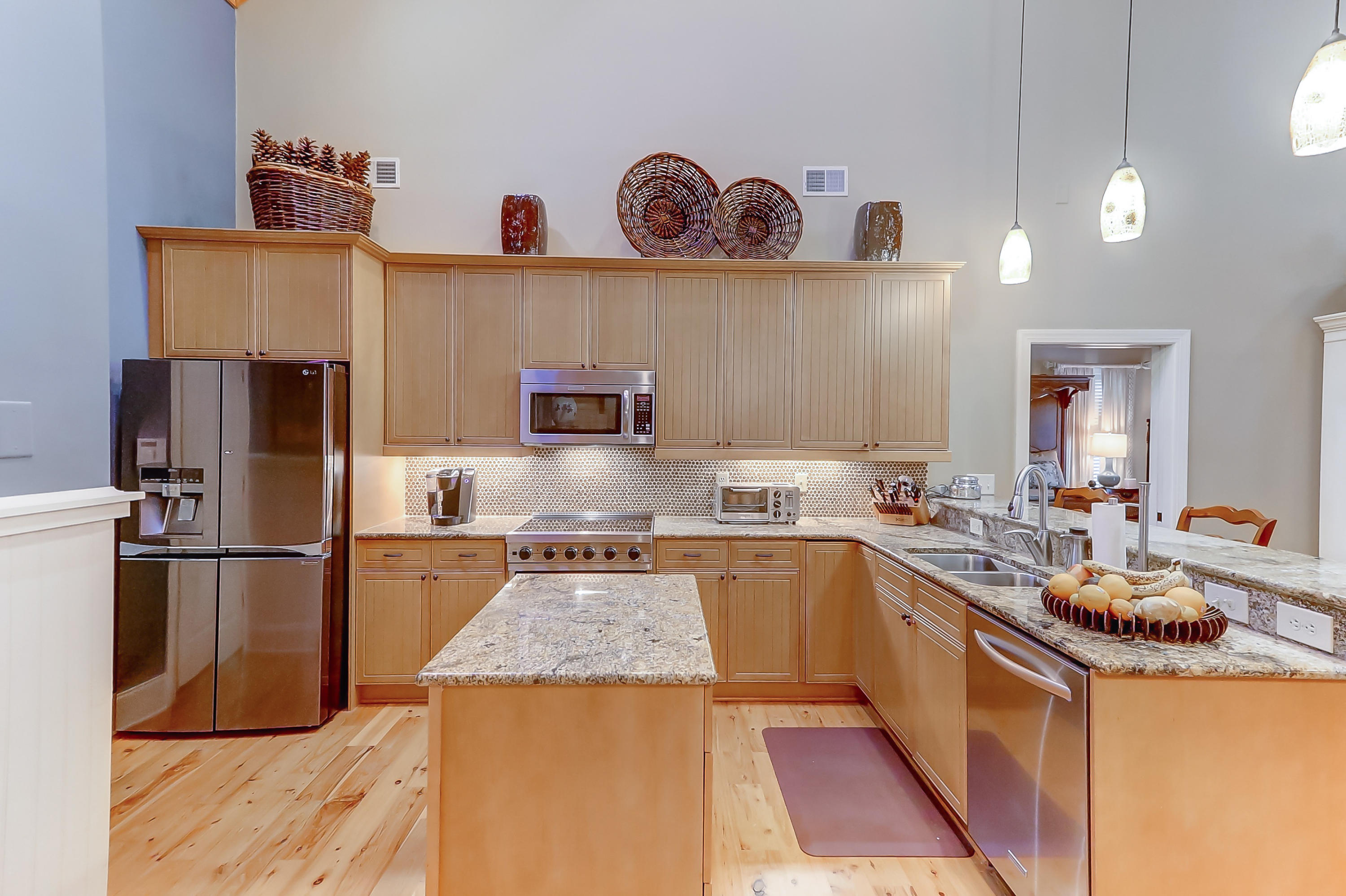 3949 River Road Johns Island, SC 29455 - Photo 9 of 29 RIver Kitchen