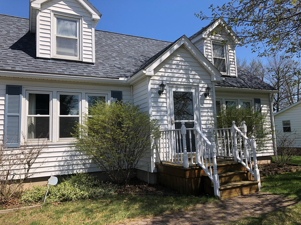 26 Labarre Street Plattsburgh, NY 12901 - Photo 2 of 30 Gallery Image 2