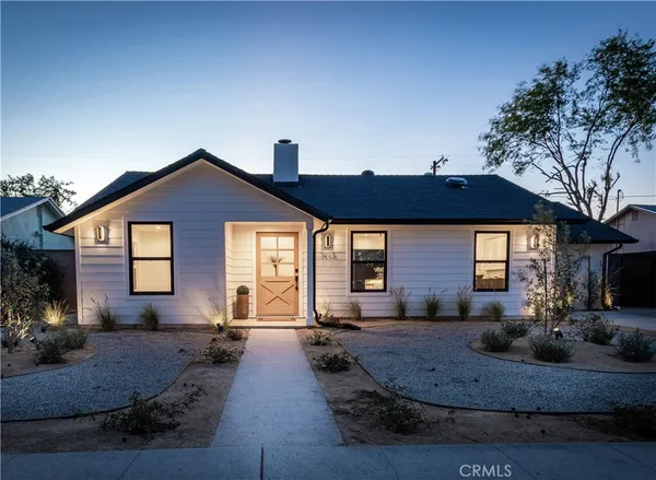 $1,295,000 | 7913 Lasaine Avenue, Northridge, CA 91325