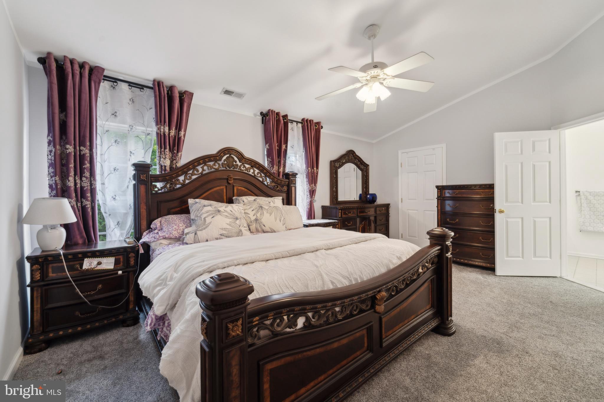 524 Mockingbird Way Warrington, PA 18976 - Photo 10 of 21 Gallery Image 10