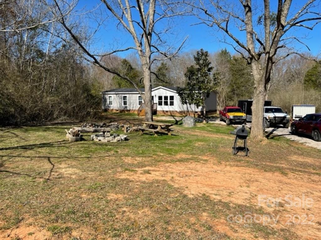 5495 Howze Road Catawba, SC 29704 - Photo 4 of 17 Gallery Image 4