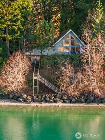 $1,495,000 | 16273 Reitan Road Northeast, Bainbridge Island, WA 98110