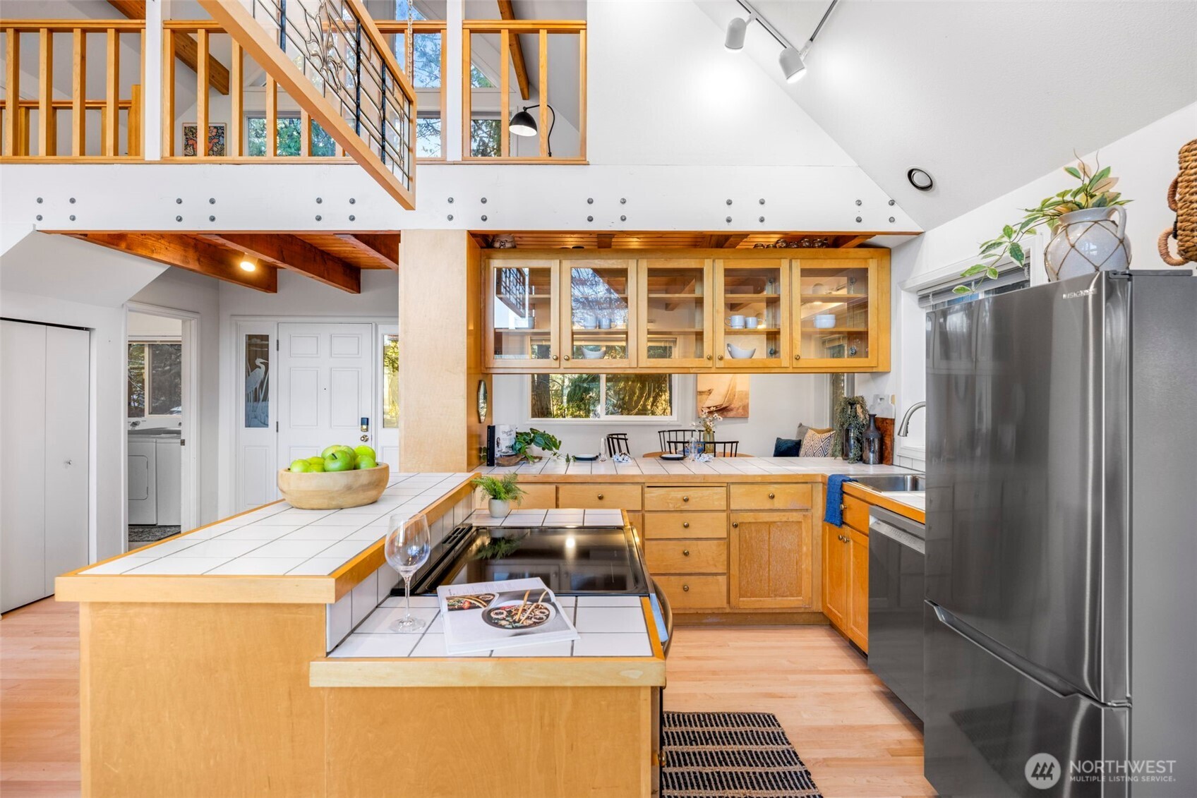 16273 Reitan Road Northeast Bainbridge Island, WA 98110 - Photo 20 of 39