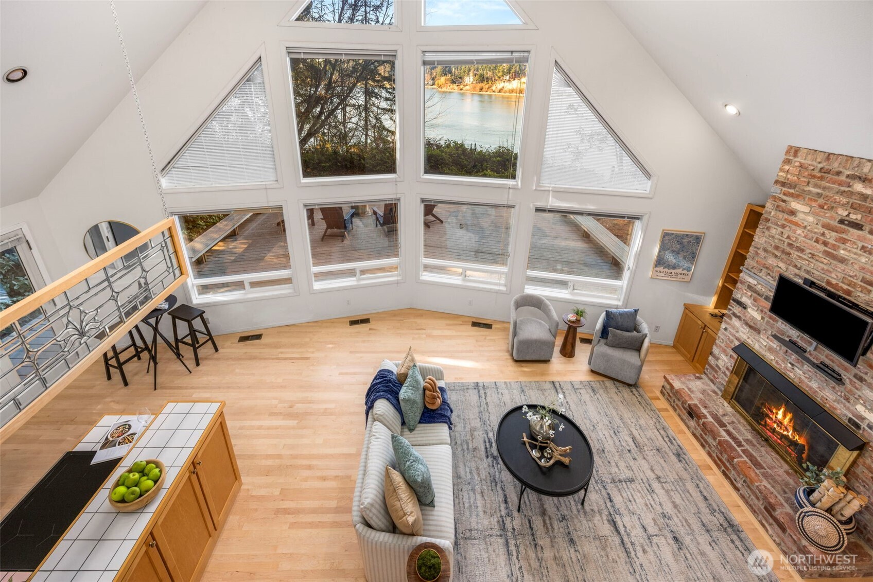 16273 Reitan Road Northeast Bainbridge Island, WA 98110 - Photo 33 of 39